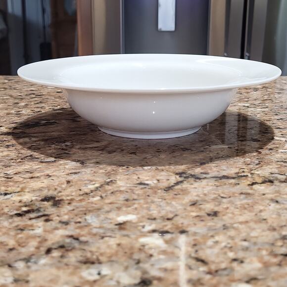 Pier 1 Elegant White Soup Bowls (Set Of 3) 8.5" D - Picture 10 of 12